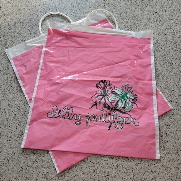 VTG Lilly Pulitzer 2 Logoed 18x16 Plastic Retail Store Shopping Bags Snap Handle - Picture 7 of 7